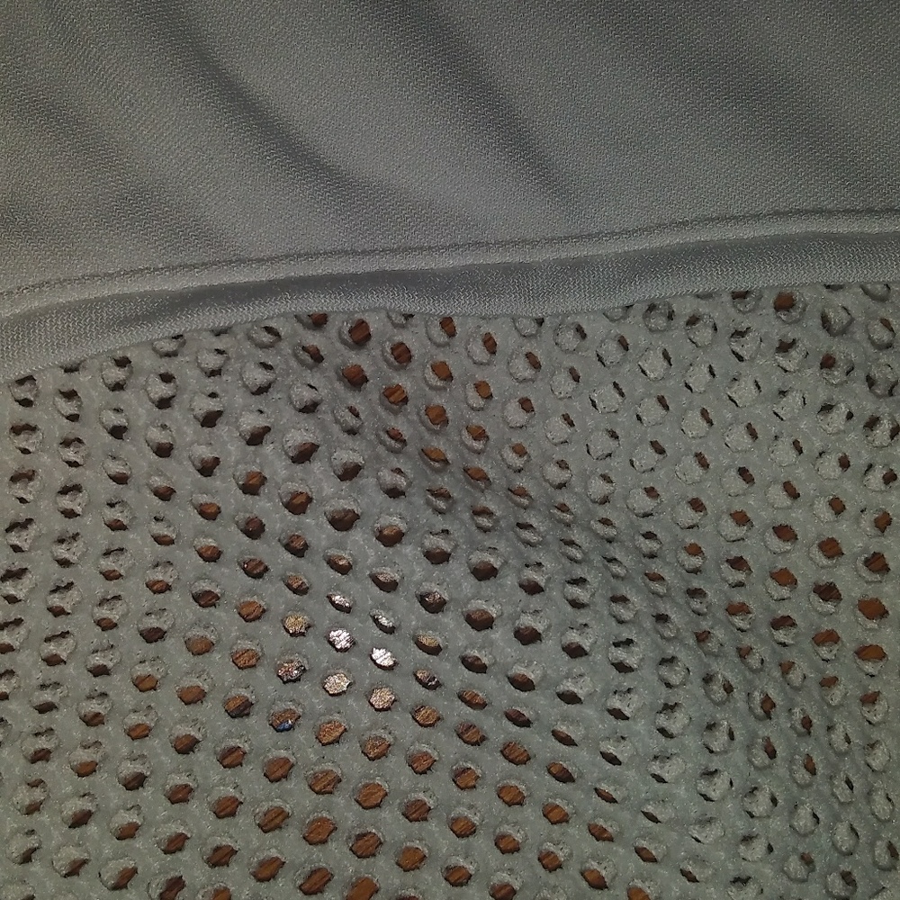 Calvin Klein Workout Top - Picture 2 of 4